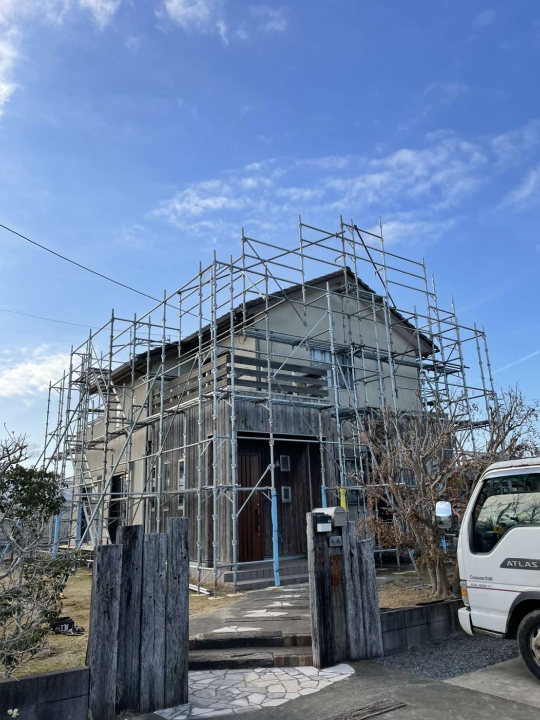 千葉県で足場工事スタッフ・営業スタッフの求人募集をおこなってます。